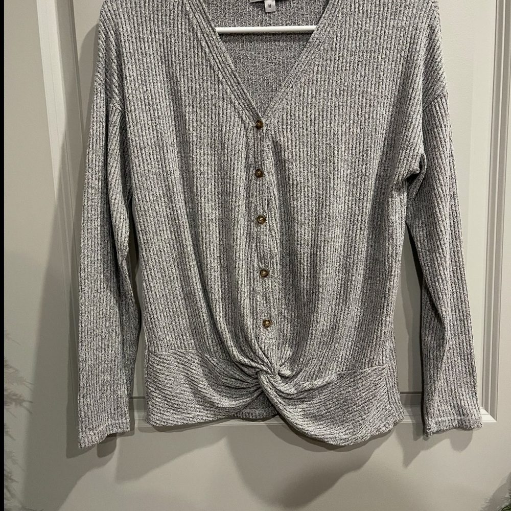 Moa Moa Gray Ribbed Knit Top